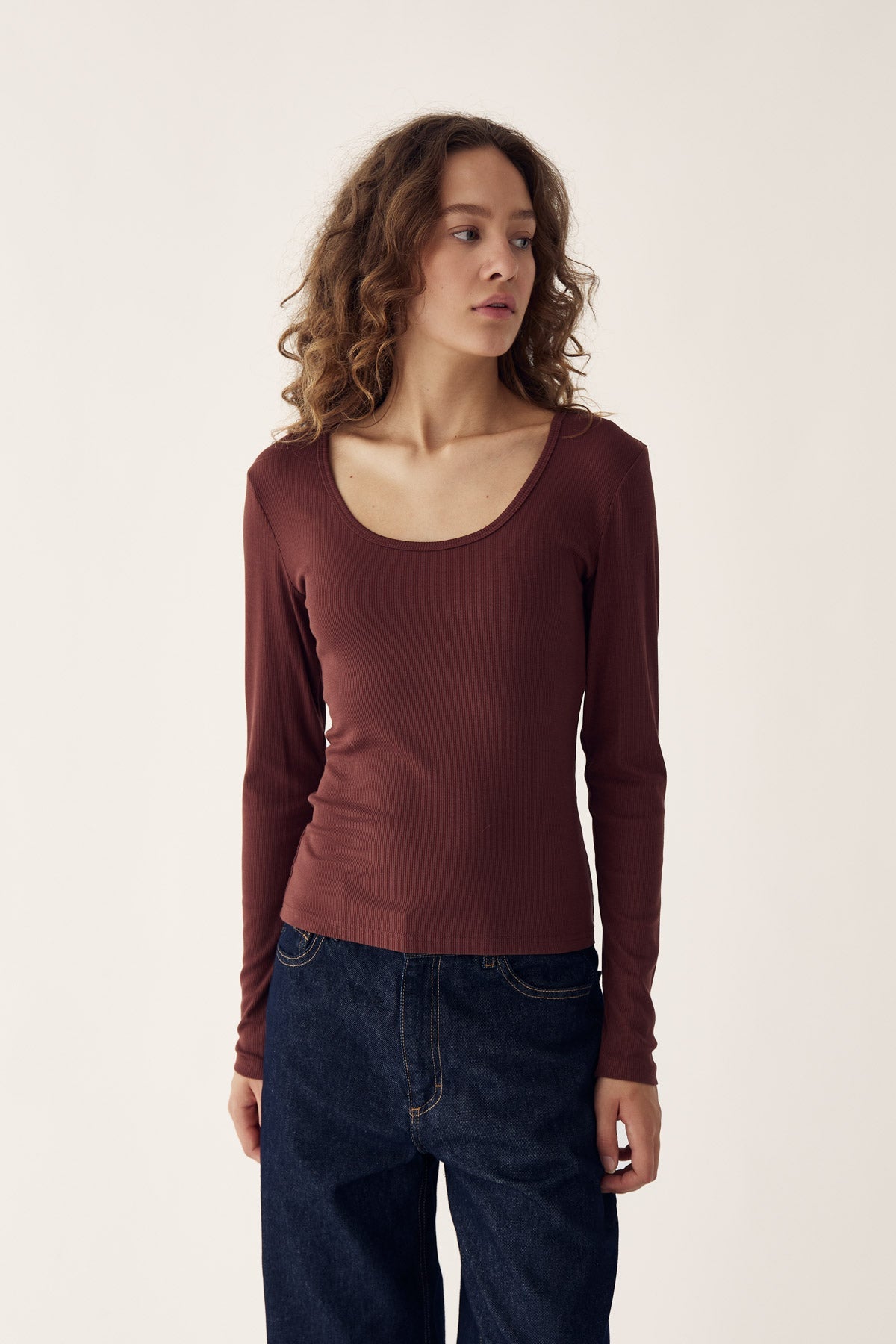 Leyton Top Dusty Mahogany